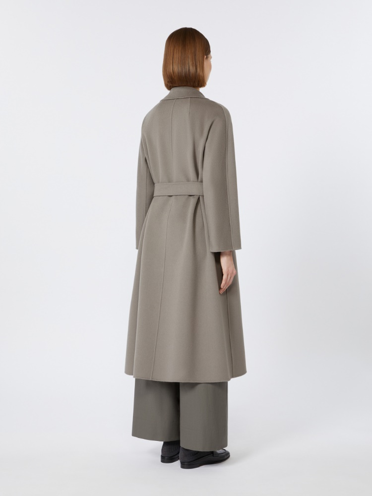 Esturia Coat Grey