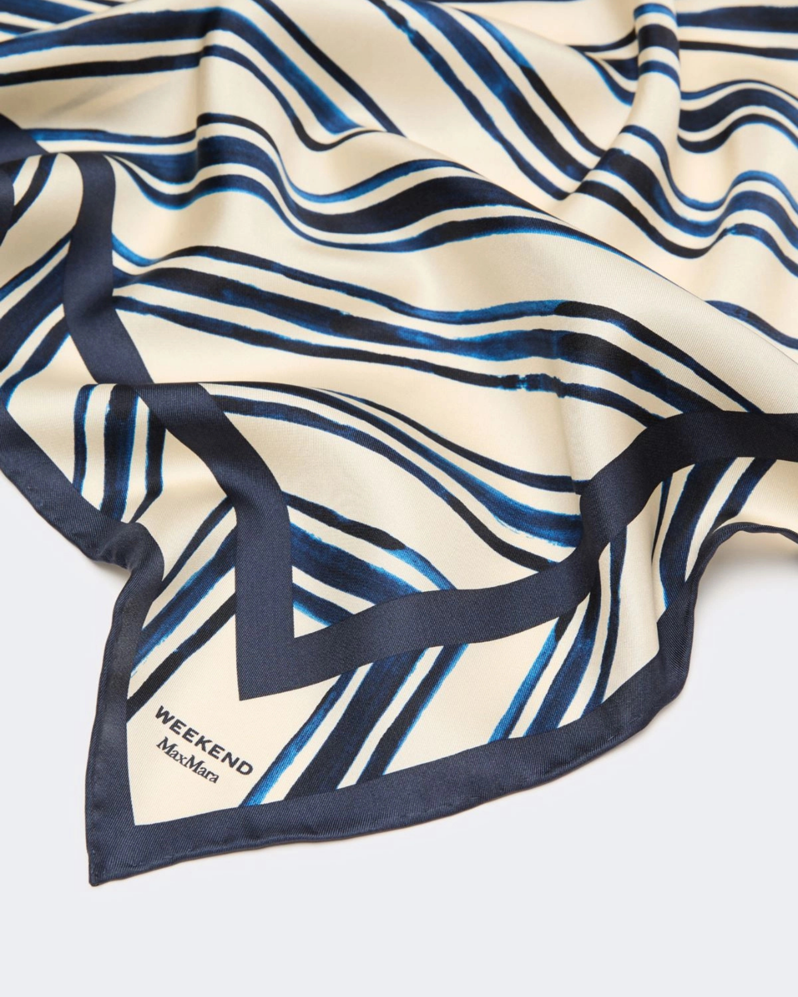 Silk twill foulard scarf Ivory Big Stripe