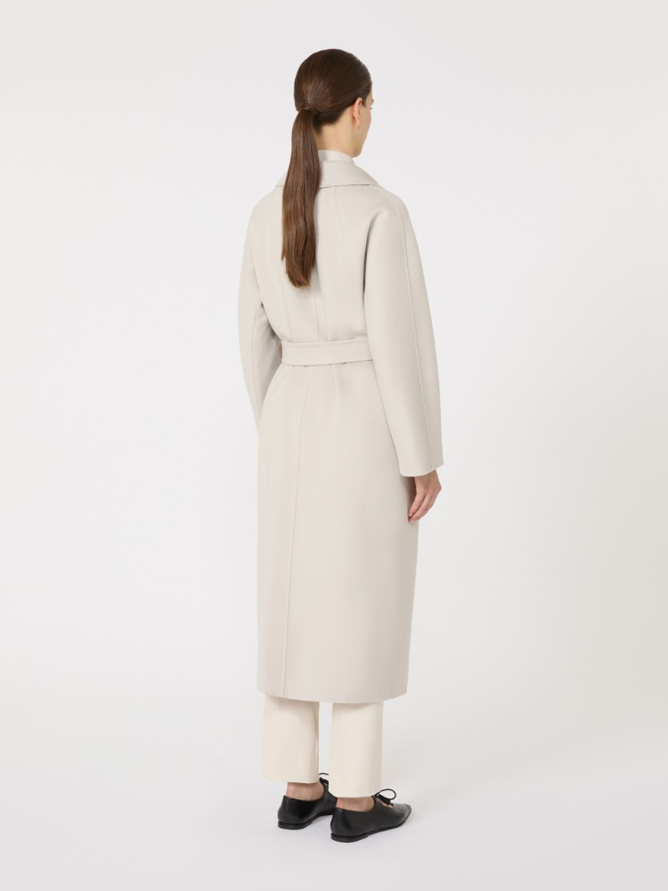 Esturia Coat Ecru