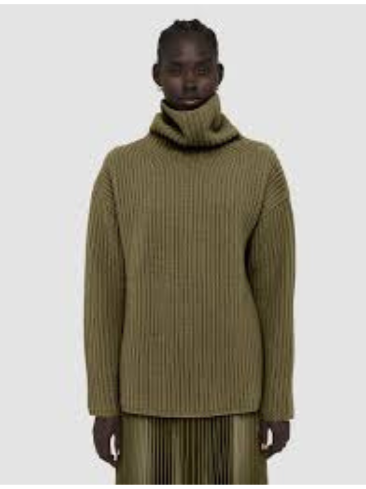 HIGH NECK SWEATER