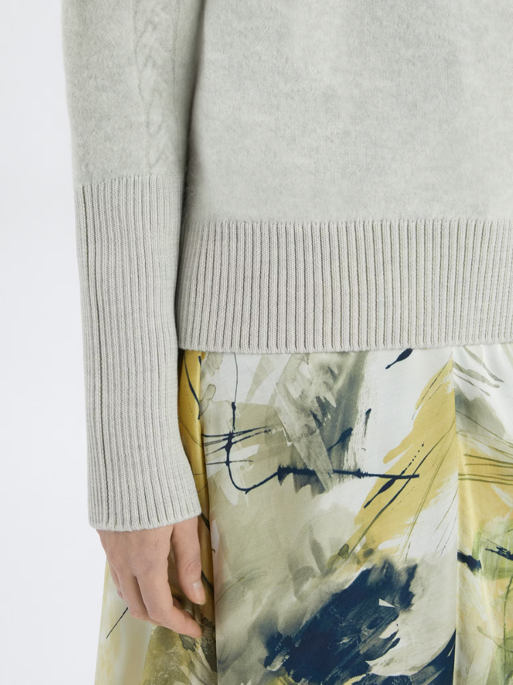 Intrude Sweater Pearl Grey