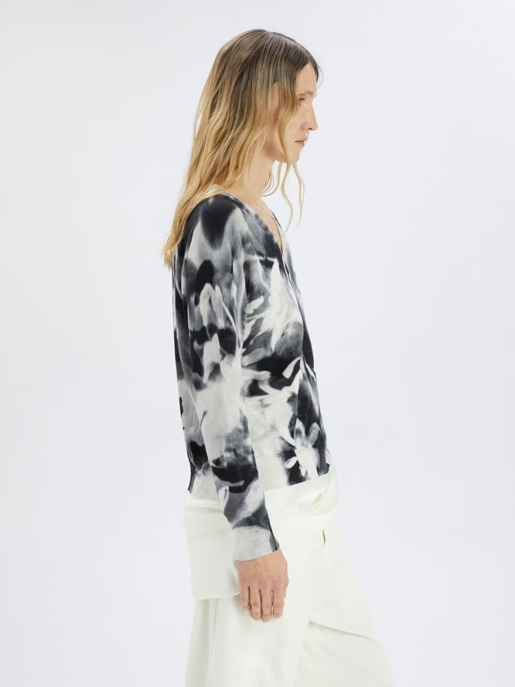 Cecilia V-neck Sweater Multi Print