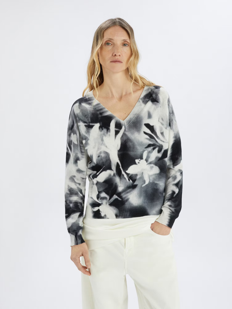 Cecilia V-neck Sweater Multi Print
