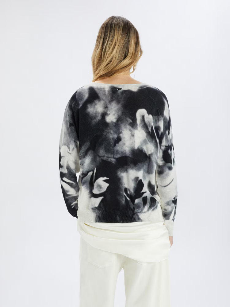 Cecilia V-neck Sweater Multi Print