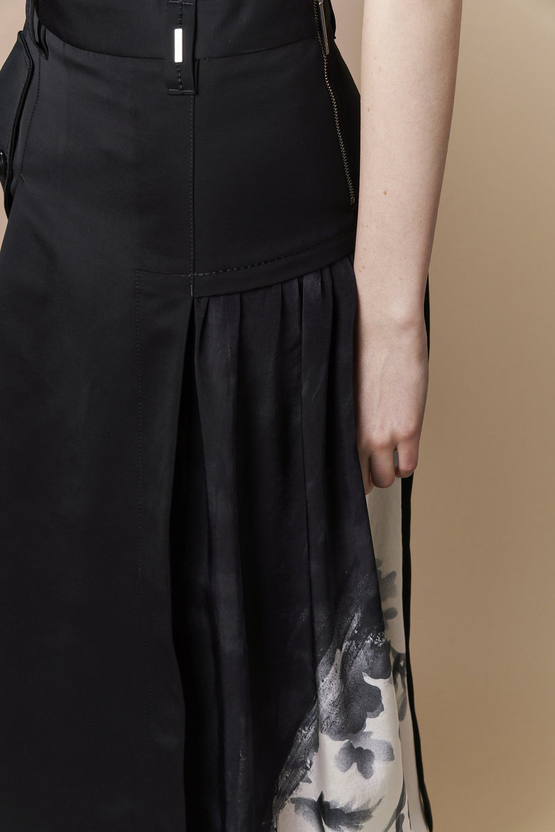 Juxtapose Skirt in Black
