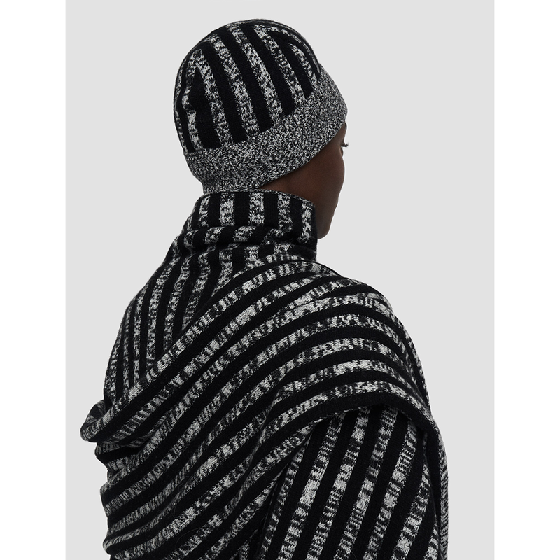 Stripes Animation Scarf in Ivory Combo
