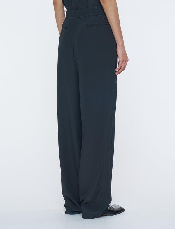 Tarn Crepe De Soie Pant Black