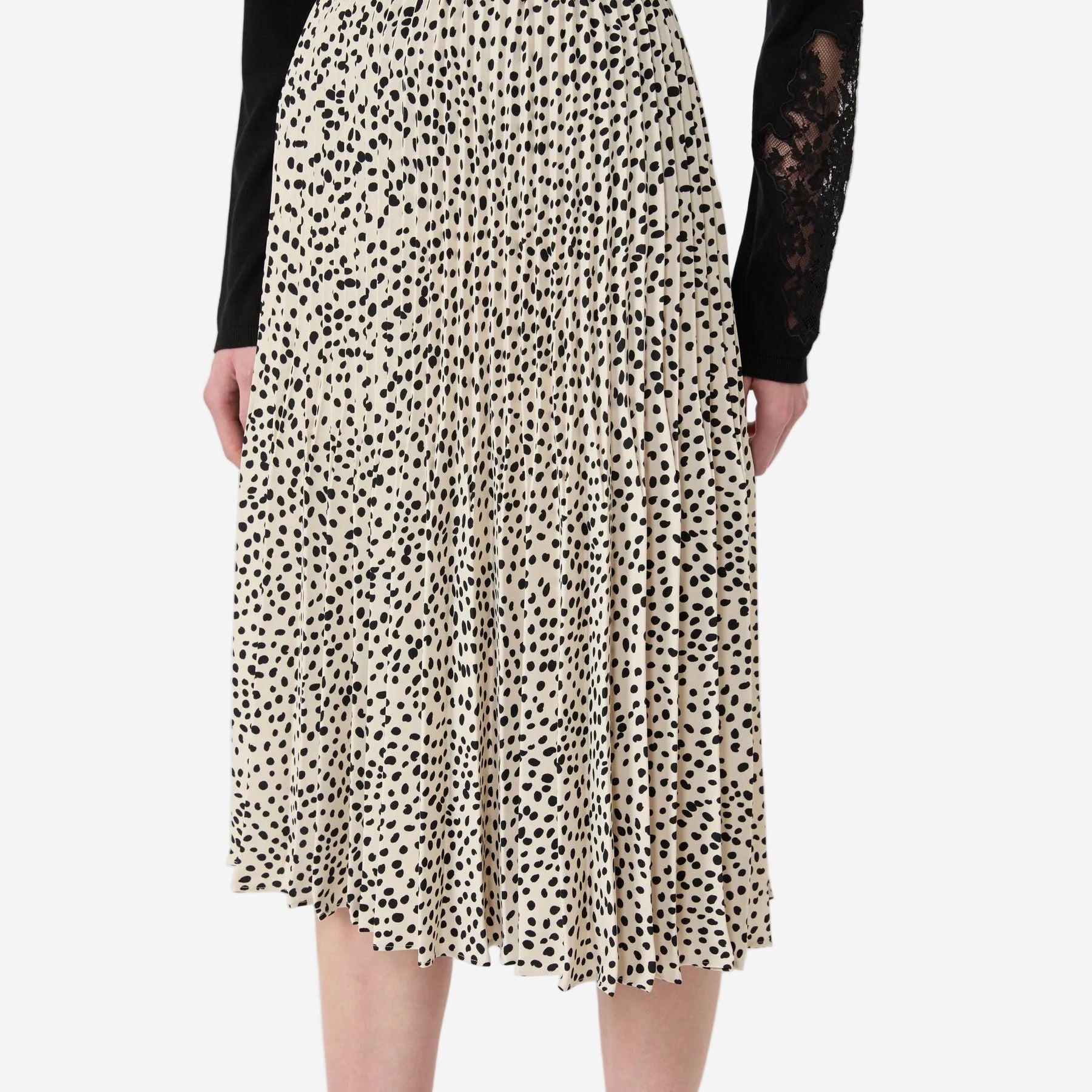 Skirt with animal print pattern on a white background
