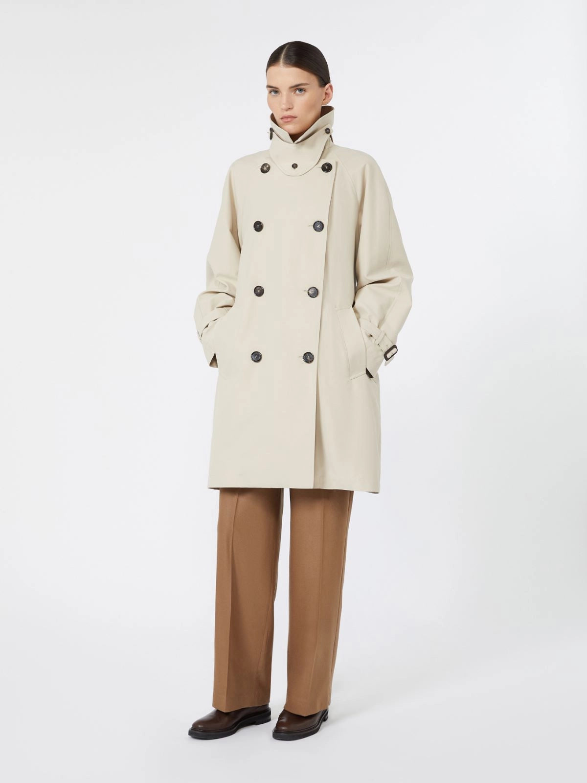 Radioso Raincoat