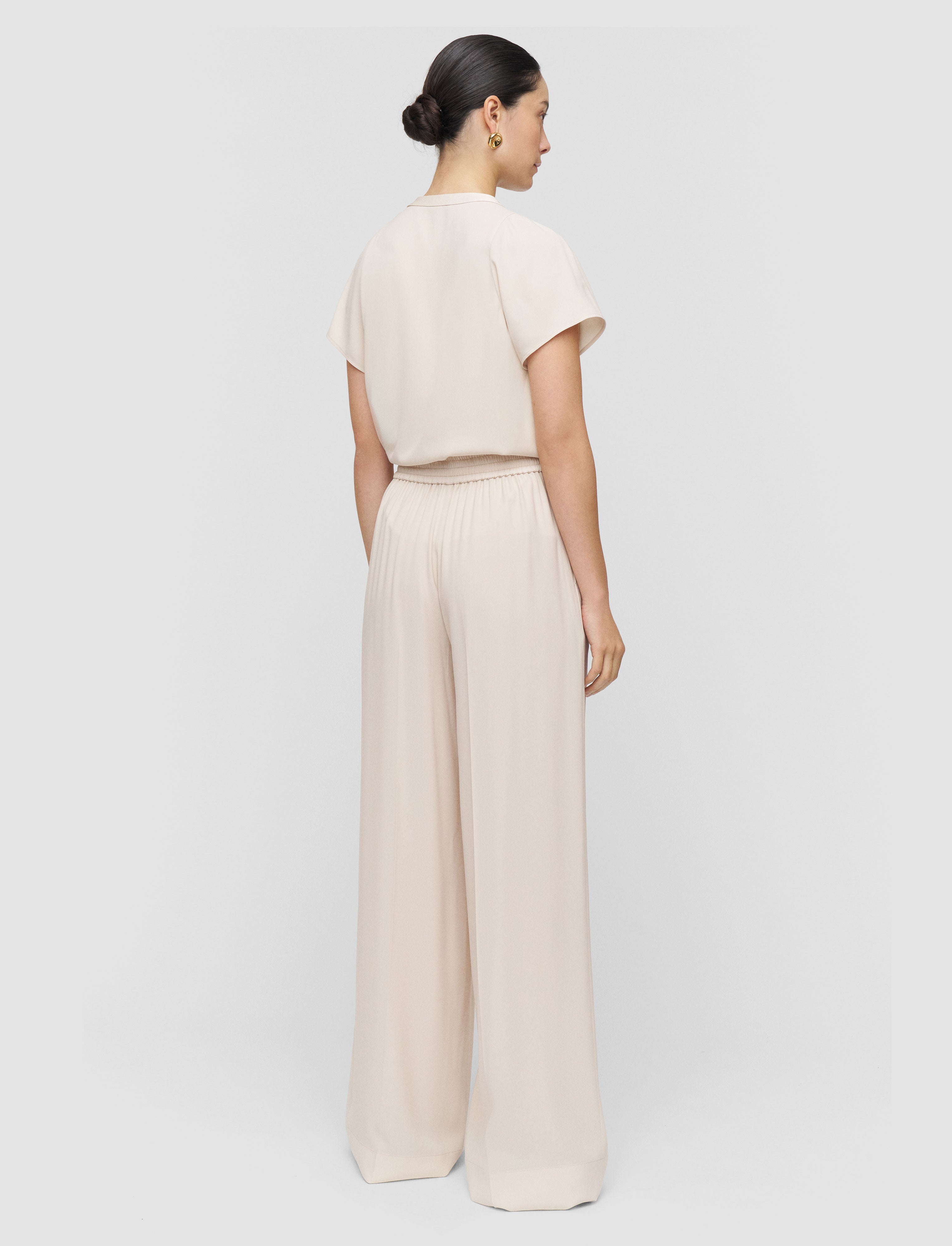 Cara Crepe Trousers Sandstone