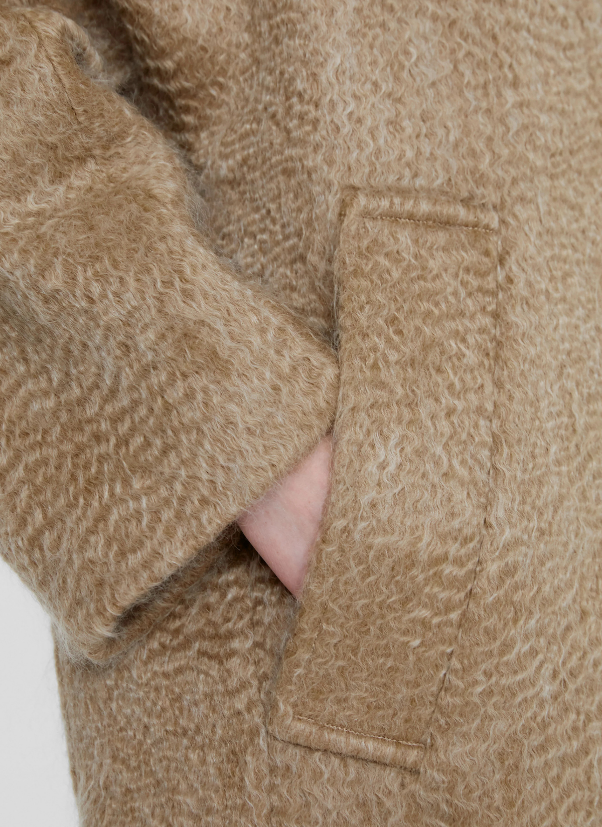 Alger Coat Powder