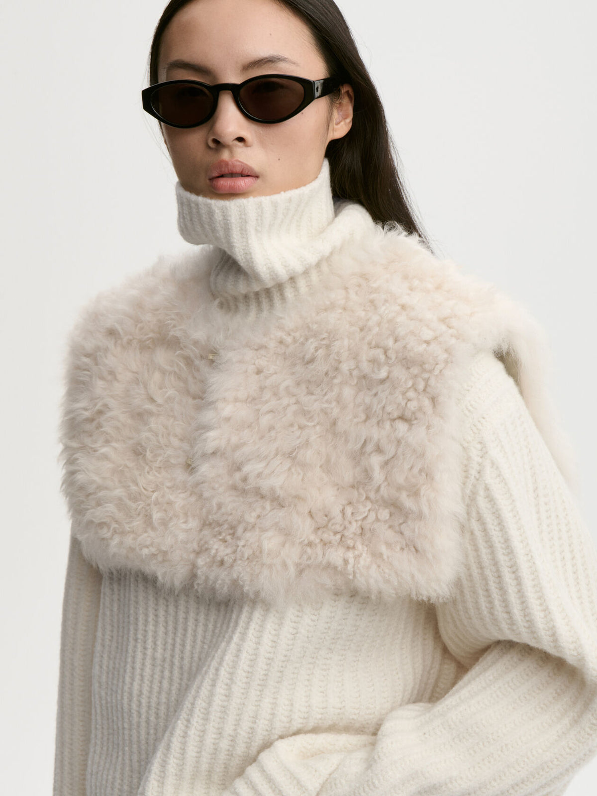 Lila Cape