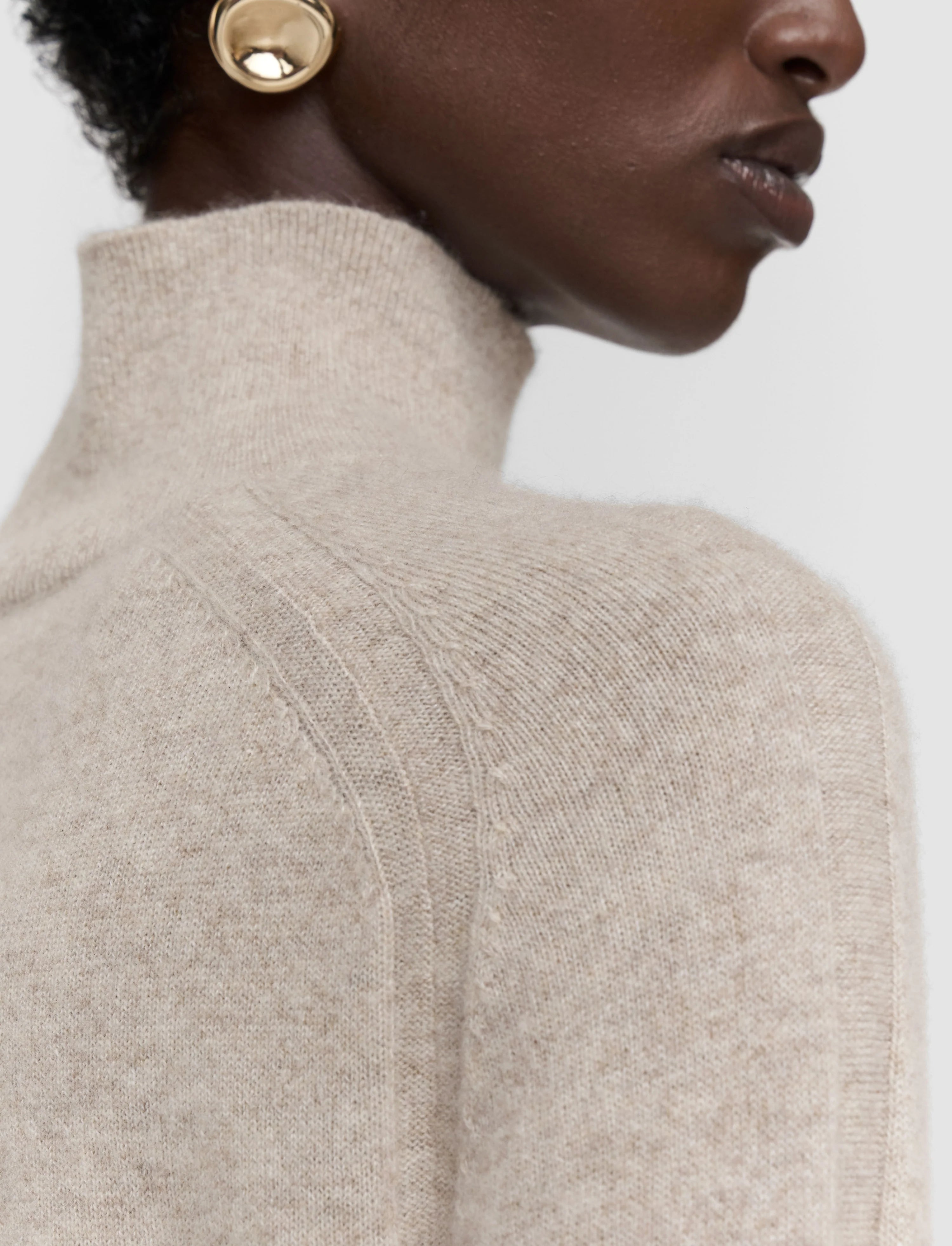 Light Pure Cashmere High Neck Jumper Powder