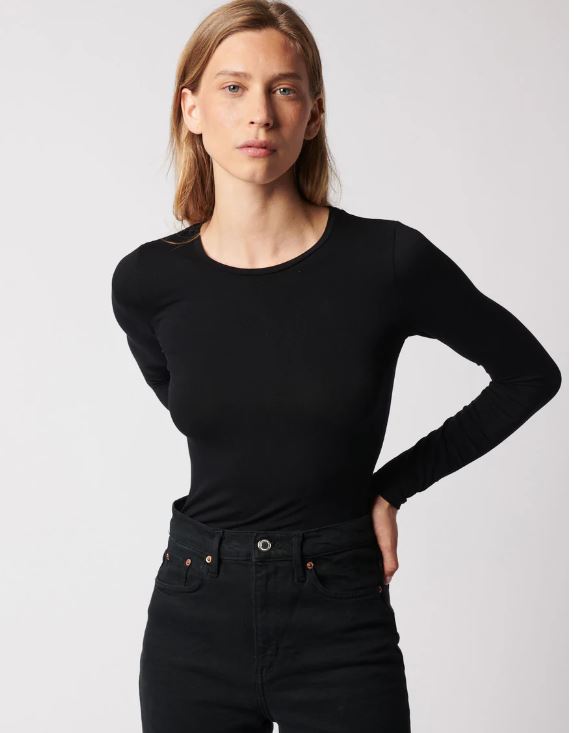 Soft Touch Long Sleeve Top in Noir